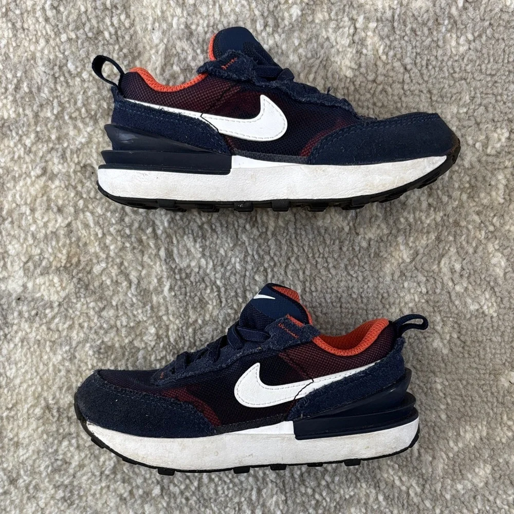 Nike Kids Navy and Orange Sneakers - Picture 1 of 5